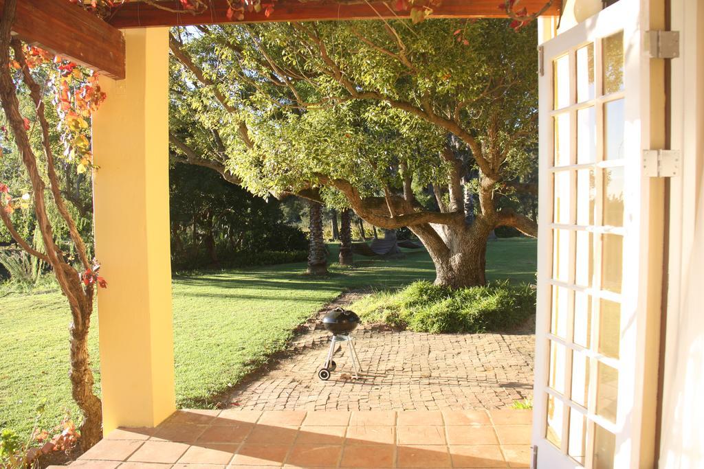 Gasthaus Calais Wine Estate Paarl Exterior foto